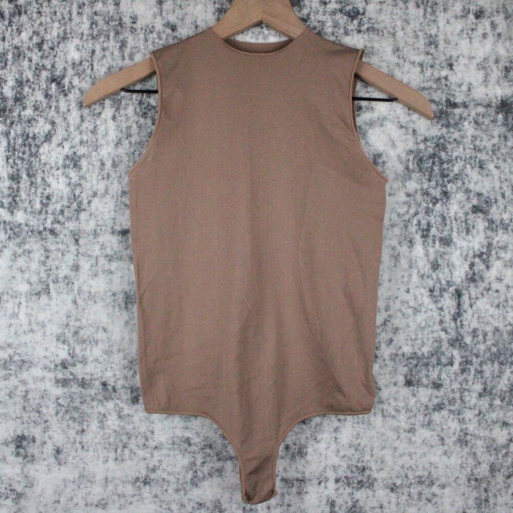 Skims Essential Bodysuit Crewneck Sleeveless Womens Size S Taupe Color
